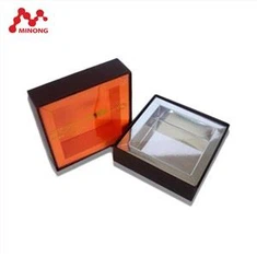 Cajas de papel con ventana de PVC